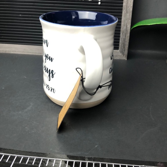 New “ I am with you always “ inspirational mug - Picture 4 of 8